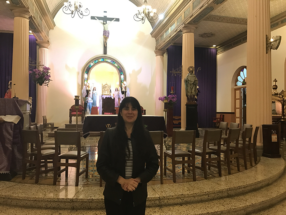Canto en actividades religiosas Ministerio de Silvia Rodriguez